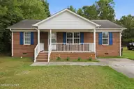1402 Lockwood Road, Kinston, NC 28501 — 3-bedroom home in Brentwood, Kinston, NC, photo 1 of 37: Front elevation