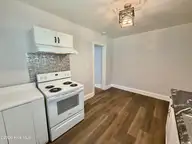 1124 Pitt Street, Rocky Mount, NC 27801 — 2-bedroom home in Edgemont Park, Rocky Mount, NC, photo 6 of 20: IMG_9237