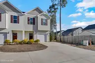 254 Currituck Drive, Holly Ridge, NC 28445 — 3-bedroom townhome in The Landing At Folkstone, Holly Ridge, NC, photo 4 of 25