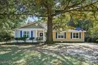 111 Lakehurst Drive, Dudley, NC 28333 — 3-bedroom waterfront home in Robin Lake, Dudley, NC, photo 2 of 49: 111 Lakehurst Dr-1 2