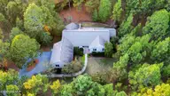 186 James Drive, West End, NC 27376 — 3-bedroom home in Seven Lakes West, West End, NC, photo 5 of 79: 186 James Dr