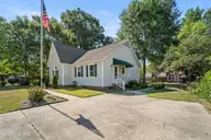 112 Galahad Drive, Greenville, NC 27858 — 3-bedroom home in Camelot, Greenville, NC, photo 3 of 28: resize 2