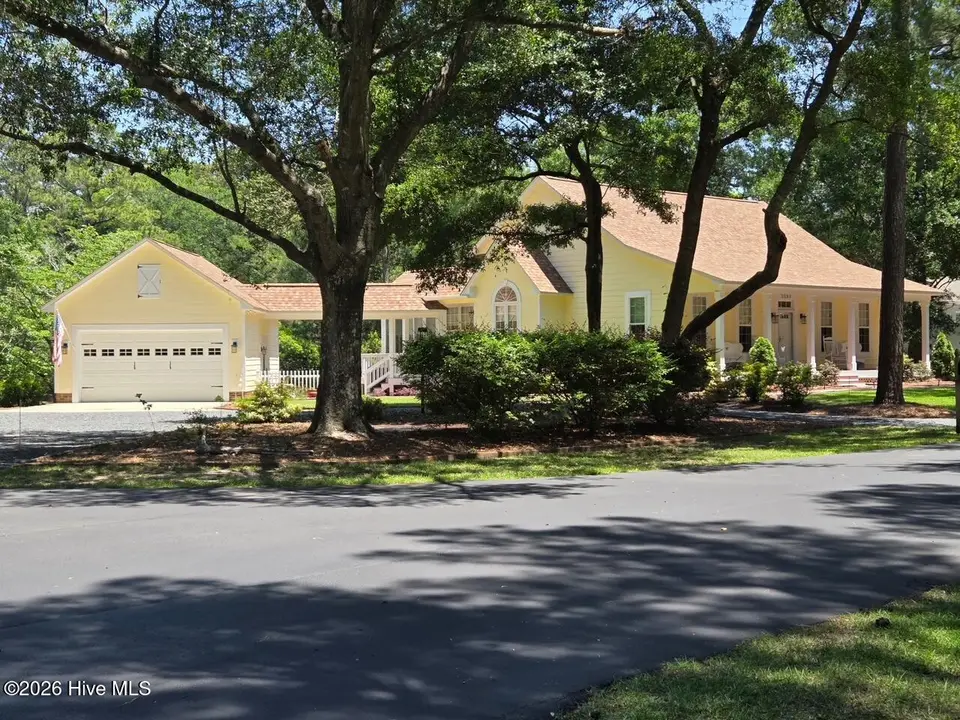 3089 Channel Drive SE, Bolivia, NC 28422 — 3-bedroom home in River Run Plantation, Bolivia, NC, photo 1 of 71