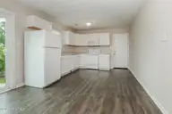 1011 Ridgecrest Lane, Jacksonville, NC 28546 — 3-bedroom home in Deerfield, Jacksonville, NC, photo 7 of 27