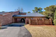 1753 Signature Place, Wilmington, NC 28405 — 3-bedroom condo in Landfall, Wilmington, NC, photo 2 of 50: 1753SignaturePlace-2