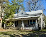 315 S Pine Street, Spring Hope, NC 27882 — 3-bedroom home, Spring Hope, NC, photo 1 of 12: IMG_1099