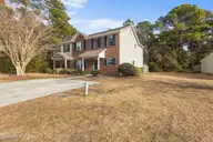 4236 Winding Branches Drive, Wilmington, NC 28412 — 2-bedroom townhome in Tree Tops Townhouses, Wilmington, NC, photo 3 of 29: 2_img_6299