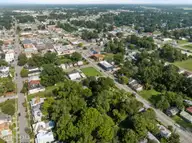 219 E 3rd Street, Washington, NC 27889 — 4-bedroom home in Historic District, Washington, NC, photo 14 of 56: 14-web-or-mls-DJI_0249