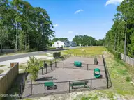 836 Palm Frond Way NW, Calabash, NC 28467 — 3-bedroom townhome in Calabash Palms, Calabash, NC, photo 3 of 37
