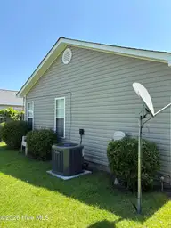 7303 Vespar Court, Wilmington, NC 28411 — 3-bedroom home in Jacobs Ridge, Wilmington, NC, photo 8 of 19