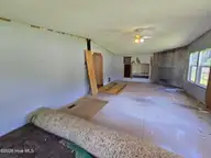 307 Kimberly Court, Elizabeth City, NC 27909 — 4-bedroom manufactured home in Horseshoe Acres, Elizabeth City, NC, photo 19 of 20: Bonus Room