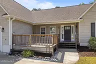 1199 Nine Foot Road, Newport, NC 28570 — 3-bedroom home in Huntington Ridge, Newport, NC, photo 4 of 45: 4-web-or-mls-1S3A1558