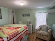 391 Lola Road, Cedar Island, NC 28520 — 3-bedroom waterfront manufactured home, Cedar Island, NC, photo 5 of 34: IMG_3138