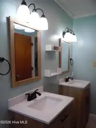 209 Complex Street, Tabor City, NC 28463 — 3-bedroom home, Tabor City, NC, photo 24 of 74: DSCN0824