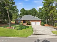 885 Monticello Drive, Pinehurst, NC 28374 — 3-bedroom home in Unit 8, Pinehurst, NC, photo 6 of 51: 5-web-or-mls-DJI_20260824150330_0792_D -