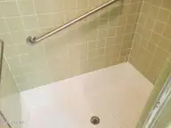1113 Parkside Drive NW, Wilson, NC 27896 — 3-bedroom home in Forest Hills, Wilson, NC, photo 22 of 29: PRINCIPAL BATH VW 2
