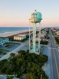 808 S Anderson Boulevard, Topsail Beach, NC 28445 — 4-bedroom home in New Topsail Beach, Topsail Beach, NC, photo 3 of 72