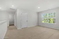 4019 Emerald View, New Bern, NC 28560 — 5-bedroom home in Madeline Farm, New Bern, NC, photo 18 of 27: loft