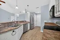 512 Azalea Drive, Hampstead, NC 28443 — 3-bedroom home in Forest At Belvedere, Hampstead, NC, photo 11 of 50