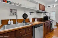 409 Hancock Street, New Bern, NC 28560 — 3-bedroom home in New Bern Downtown Historic, New Bern, NC, photo 4 of 48