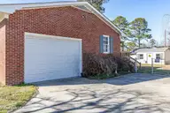 3305 Evelyn Drive, Kinston, NC 28504 — 4-bedroom home, Kinston, NC, photo 9 of 36: IMG_5718