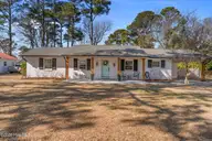 113 Wellington Drive, Wilmington, NC 28411 — 3-bedroom home in Queens Point, Wilmington, NC, photo 3 of 52: 59-web-or-mls-BTS03417