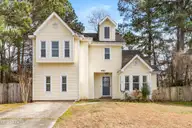 493 Hemlock Drive, Jacksonville, NC 28546 — 3-bedroom home in Aragona Village, Jacksonville, NC, photo 2 of 37