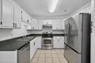 806 Saddle Point, Wilmington, NC 28411 — 3-bedroom home in Newbury Woods, Wilmington, NC, photo 9 of 23