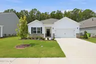 1022 Minnette Circle, New Bern, NC 28562 — 3-bedroom home in West New Bern, New Bern, NC, photo 1 of 44: 2-web-or-mls-DSC_7661
