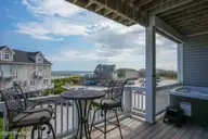 208 Goldsboro Drive, North Topsail Beach, NC 28460 — 6-bedroom waterfront townhome in Topsail Wynds, North Topsail Beach, NC, photo 10 of 51