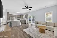 6404 Shire Lane, Wilmington, NC 28411 — 4-bedroom home in Belmar Forest, Wilmington, NC, photo 10 of 39: 6404ShireLane-27