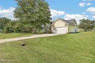 811 Gadwell Loop, Jacksonville, NC 28540 — 3-bedroom home in Mallard Creek, Jacksonville, NC, photo 7 of 38