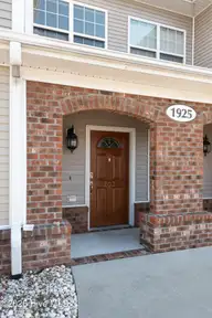 1925 Tara Court 203, Greenville, NC 27858 — 2-bedroom condo in Tara, Greenville, NC, photo 3 of 31: 1925-203_Tara-4