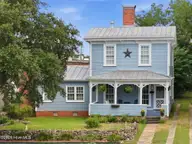 122 E 2nd Street, Washington, NC 27889 — 3-bedroom home in Historic District, Washington, NC, photo 3 of 49: 3-web-or-mls-DJI_20260720120711_0065_D_e