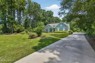 265 Iris Way, Hampstead, NC 28443 — 3-bedroom waterfront home in Eagle's Watch, Hampstead, NC, photo 5 of 73