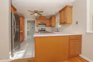 804 Gardenview Drive, Jacksonville, NC 28540 — 4-bedroom home in Northwoods Park, Jacksonville, NC, photo 10 of 36: 804 Gardenview Dr-25