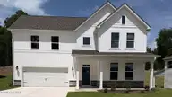 1025 Martin Farms Boulevard, Aberdeen, NC 28315 — 5-bedroom home in Martin Farms, Aberdeen, NC, photo 1 of 33: Hartwell C
