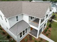 305 Jenoa Drive, Castle Hayne, NC 28429 — 4-bedroom waterfront home in River Bluffs, Castle Hayne, NC, photo 2 of 60: 305 Jenoa Dr MLS-5