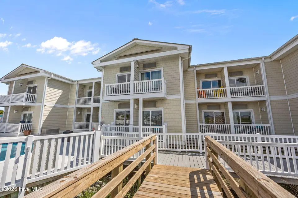 602 W Fort Macon Road 114, Atlantic Beach, NC 28512 — 1-bedroom waterfront condo in Palm Suites, Atlantic Beach, NC, photo 1 of 34: 1-web-or-mls-IMG_3060