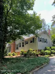 171 Pine Ridge Drive, Whispering Pines, NC 28327 — 3-bedroom waterfront home in Whispering Pines, Whispering Pines, NC, photo 4 of 65: IMG_2798