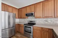 605 Texas Avenue Unit 1, Carolina Beach, NC 28428 — 3-bedroom condo in Wilmington Beach, Carolina Beach, NC, photo 5 of 32