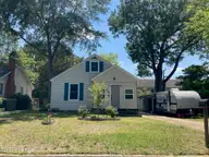 303 E 11th Street, Washington, NC 27889 — 3-bedroom home, Washington, NC, photo 2 of 74: Front From Road