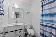 200 Stratford Road, Havelock, NC 28532 — 3-bedroom home in Westbrooke, Havelock, NC, photo 9 of 12: Master Bath