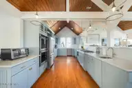 515 S Bald Head Wynd, Bald Head Island, NC 28461 — 5-bedroom home in BHI (Bald Head Island), Bald Head Island, NC, photo 11 of 54: 515SBHWMLSINTERIORS16
