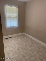 114 Short Street 1, Warsaw, NC 28398 — 3-bedroom home, Warsaw, NC, photo 8 of 16