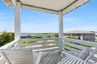 202 Live Oak Drive, Wrightsville Beach, NC 28480 — 3-bedroom waterfront home in Harbor Island, Wrightsville Beach, NC, photo 24 of 71