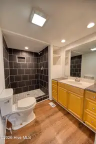 554 Dark Oak Street SW, Shallotte, NC 28470 — 2-bedroom waterfront manufactured home in Lakewood Estates, Shallotte, NC, photo 16 of 32