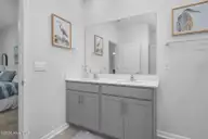 209 Rosemount, Rocky Mount, NC 27804 — 4-bedroom home in Belmont Lake Preserve, Rocky Mount, NC, photo 14 of 34: Primary bath