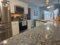 408 N Belvedere Drive, Hampstead, NC 28443 — 3-bedroom home in Belvedere, Hampstead, NC, photo 9 of 29: IMG_1546