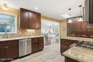 25 Turtle Point Road 1, Pinehurst, NC 28374 — 3-bedroom home in Unit 1, Pinehurst, NC, photo 20 of 63: Kitchen